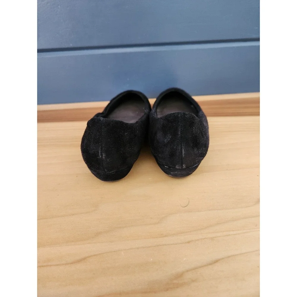 90s Black Velour Flats‎